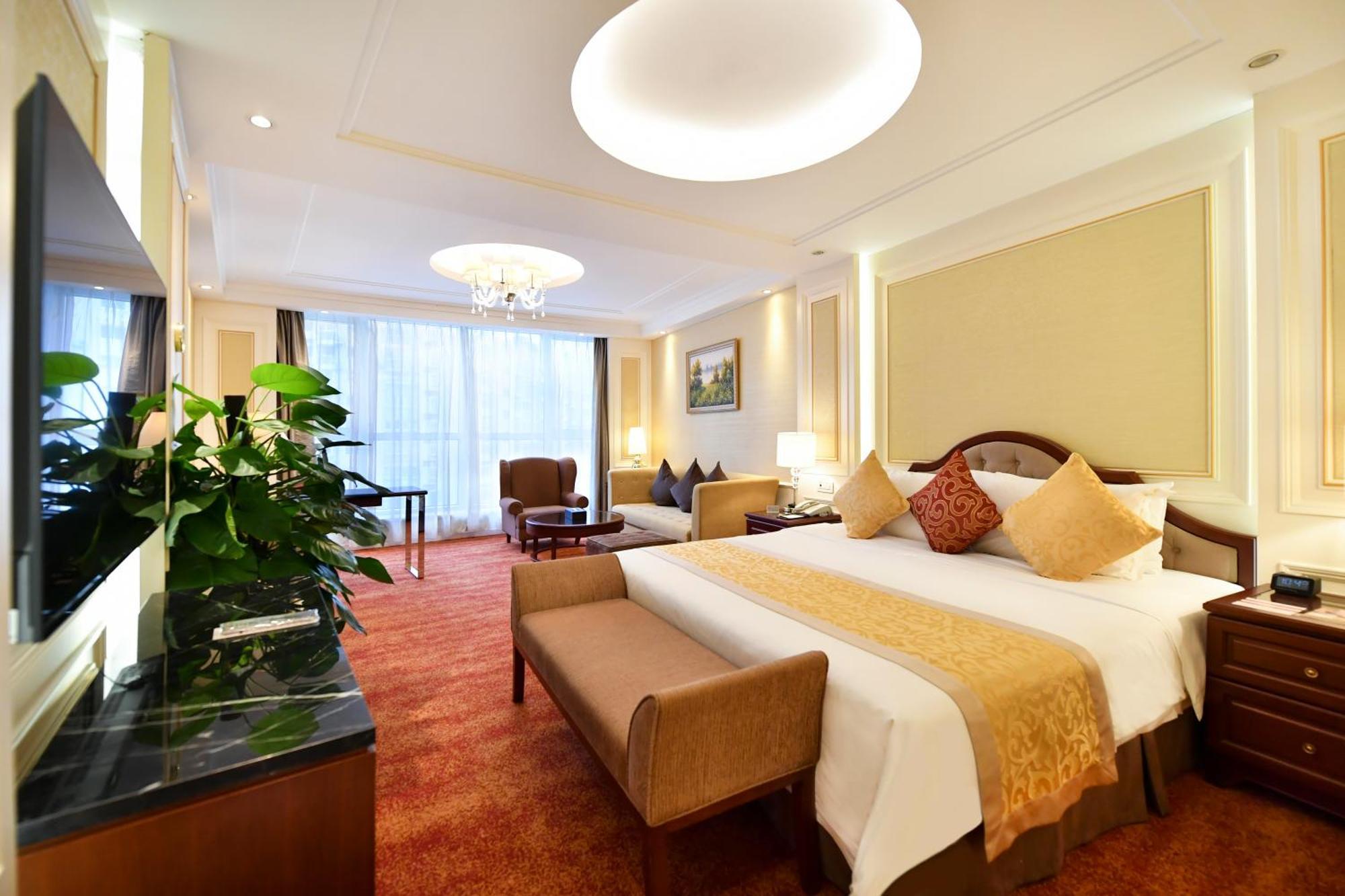 - Nanjing Road Hotel Xangai